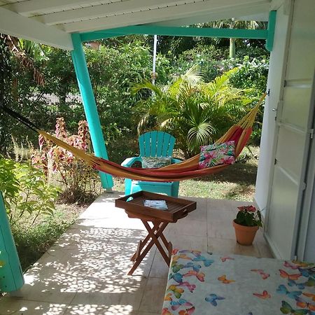 Gite Cajou Dans Jardin Tropical Ventile A Sainte-Anne Exterior foto